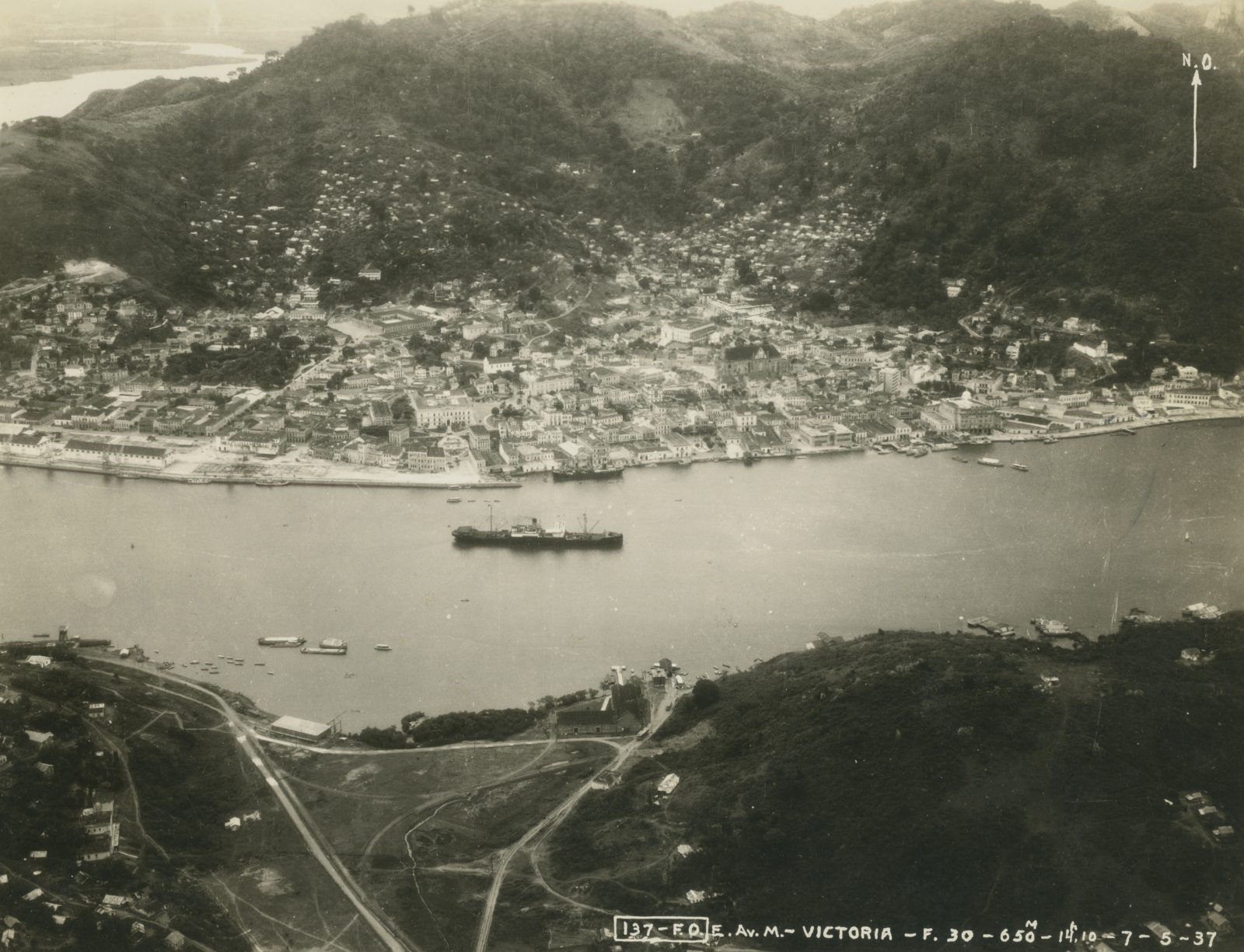 Vitória vista do alto — Espírito Santo, 1937 (fotografia histórica)